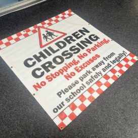 Children Crossing 4ft x 4ft Banner - Clearance alternate image