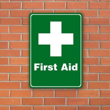 first-aid-sign-2509-p