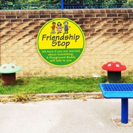 Friendship Stop - A Playground Buddy will Talk to You