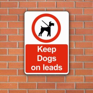 keep-dogs-on-leads-2480-p