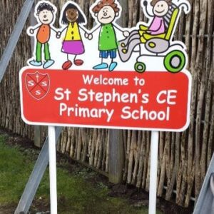 post-mounted-child-friendly-signs-size-1525mm-x-1156mm-with-2x-76mm-x-3m-white-posts-389-p